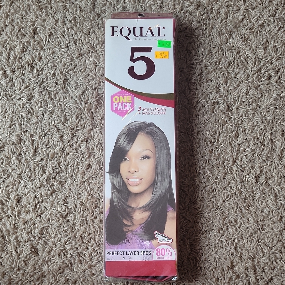 Sleek Black Hair Extensions for a Glossy Finish